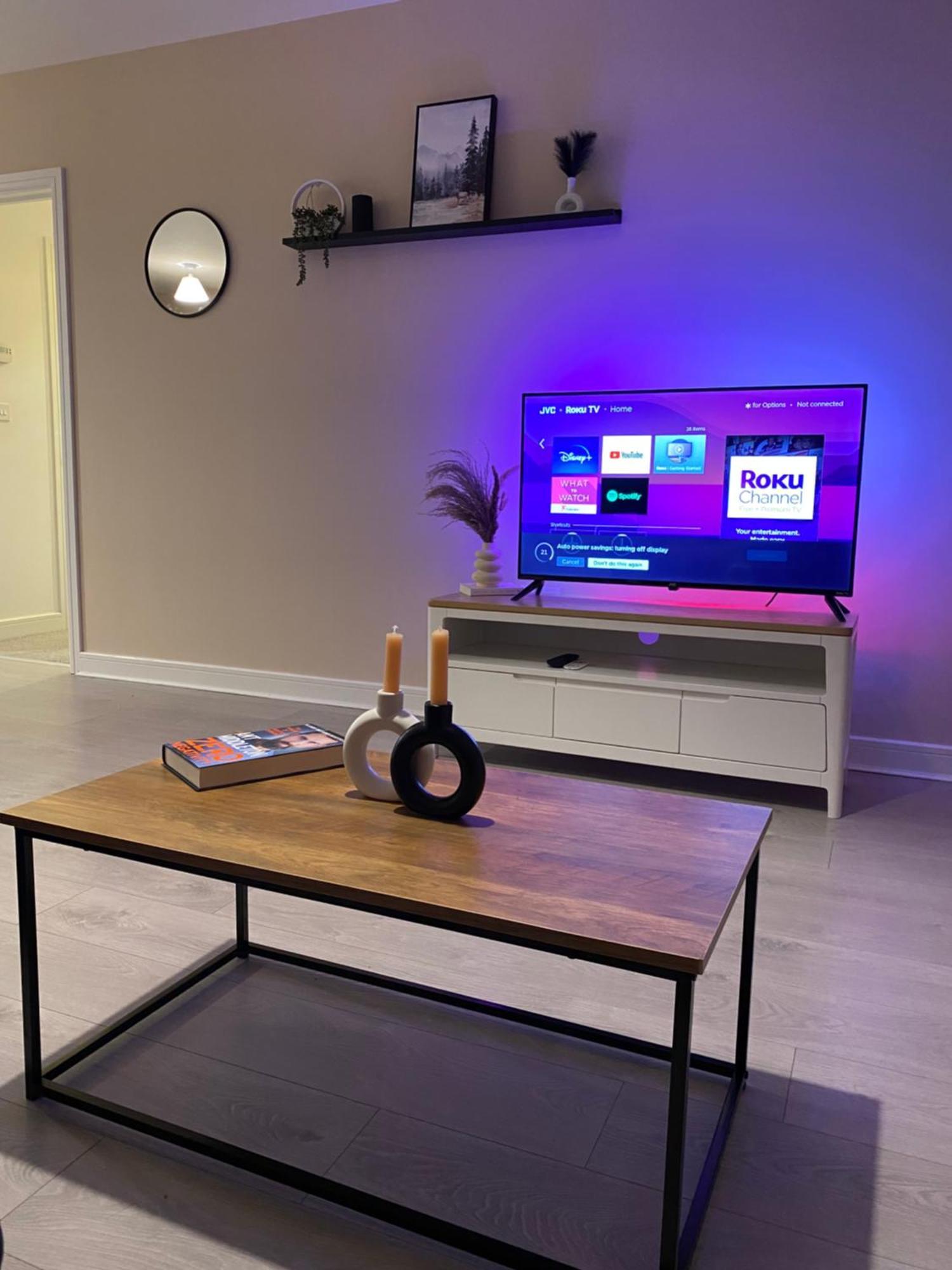 Crawley 2Bed Apartament Close To Gatwick Airport Copthorne  Exterior photo